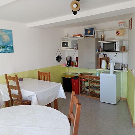 Ferienwohnung Chez Celine En Campagne Mazerny Exterior foto