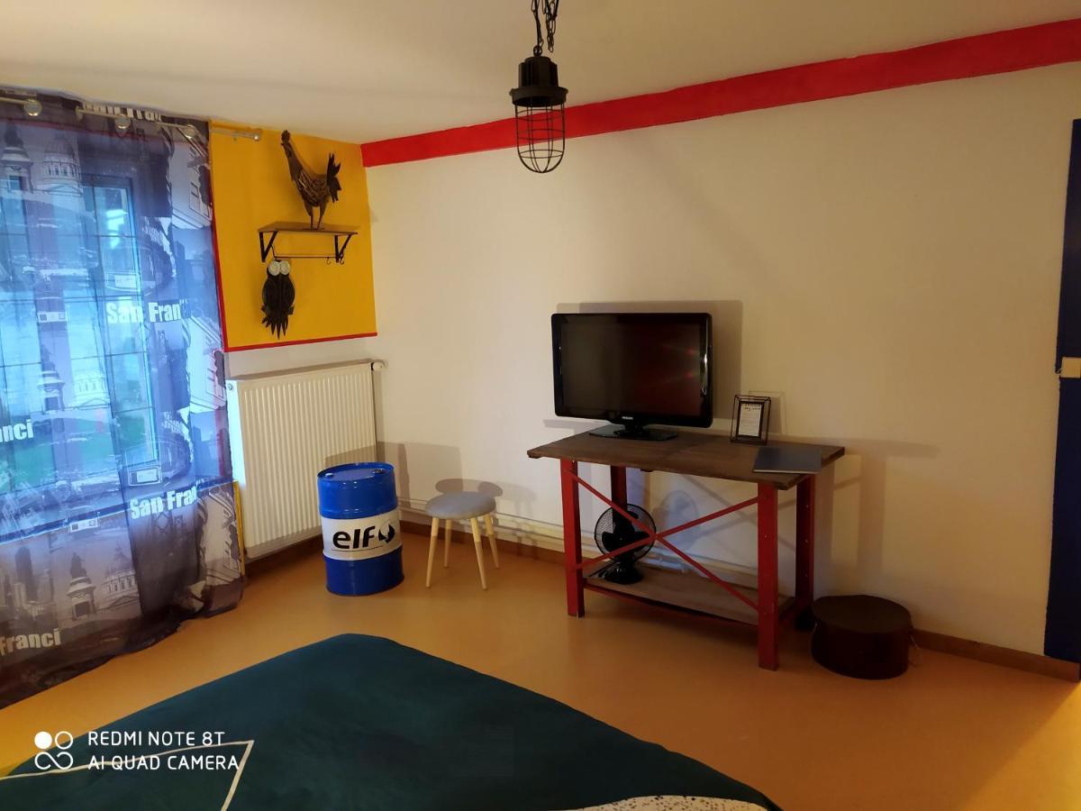 Ferienwohnung Chez Celine En Campagne Mazerny Exterior foto