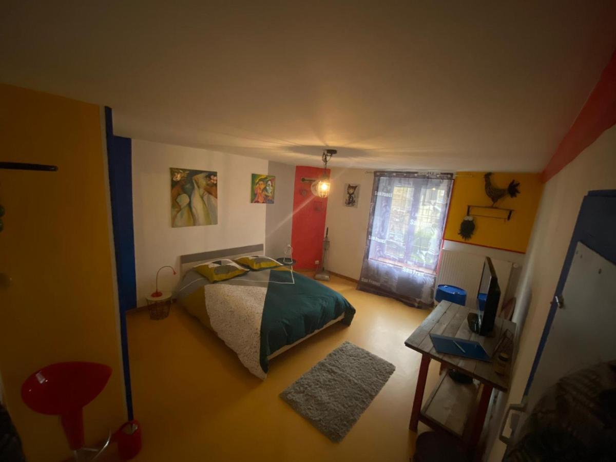 Ferienwohnung Chez Celine En Campagne Mazerny Exterior foto