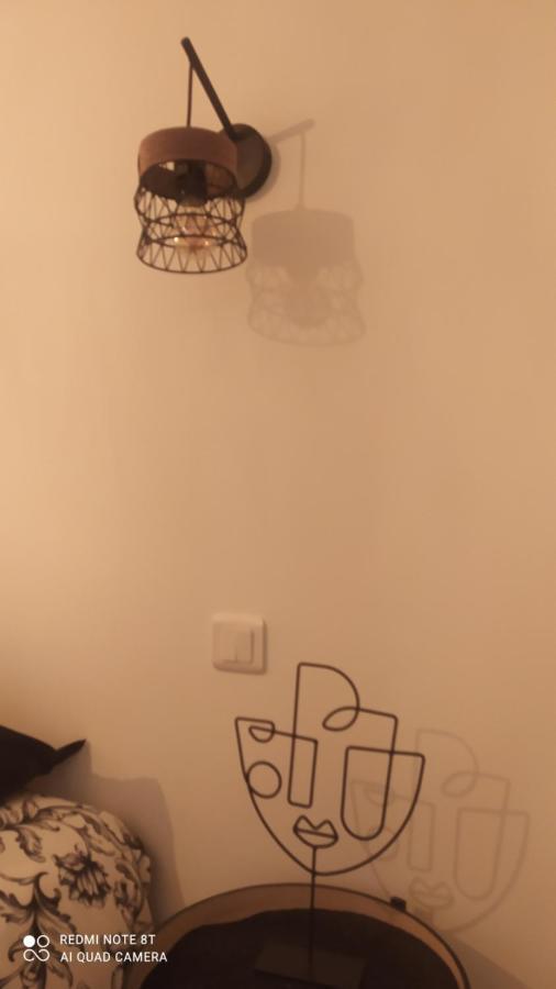Ferienwohnung Chez Celine En Campagne Mazerny Exterior foto